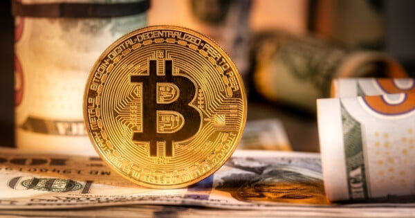 La criptomoneda más grande, bitcoin, superó los $25 000 el domingo por primera vez desde junio, y los datos del intercambio de Bitstamp alcanzaron los $25 050, el nivel más alto desde el 13 de junio.